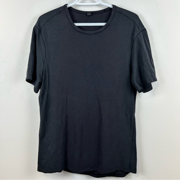 lululemon athletica Other - Lululemon Jersey cotton short sleeve shirt mens size medium black casual